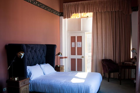 The Macquarie Hobart - Palm Beach Accommodation 14