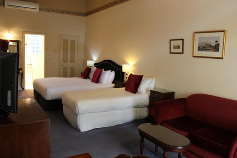 The Macquarie Hobart - Palm Beach Accommodation 31