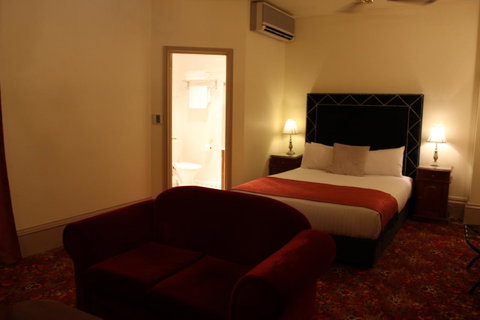 The Macquarie Hobart - Palm Beach Accommodation 35