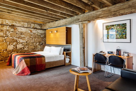 The Henry Jones Art Hotel - Palm Beach Accommodation 42