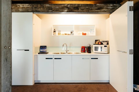 The Henry Jones Art Hotel - Palm Beach Accommodation 31