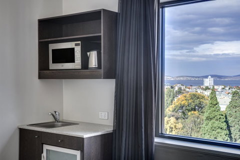 Travelodge Hotel Hobart - Palm Beach Accommodation 3