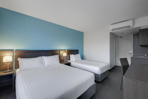 Travelodge Hotel Hobart - Palm Beach Accommodation 9