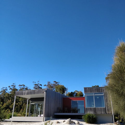 Aplite House - Palm Beach Accommodation 1