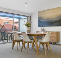 Sullivans Cove Apartments - Palm Beach Accommodation