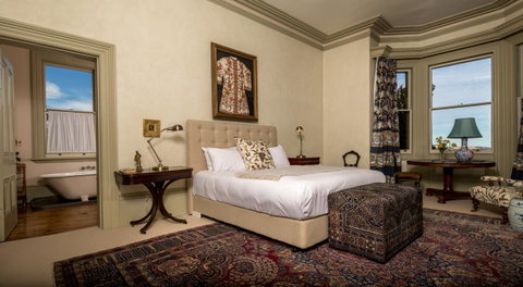 The Corinda Collection - Palm Beach Accommodation 24