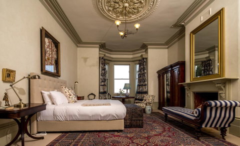 The Corinda Collection - Palm Beach Accommodation 25