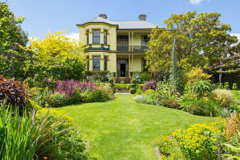 The Corinda Collection - Palm Beach Accommodation 0