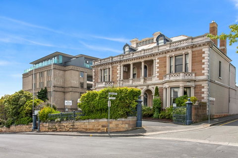 Lenna Of Hobart - Palm Beach Accommodation 7