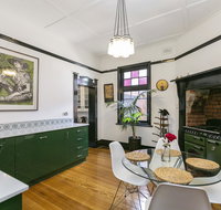 Insomnia on Elizabeth - Palm Beach Accommodation
