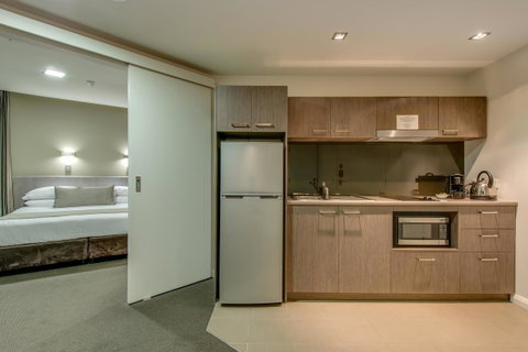 Mantra Collins Hotel - Palm Beach Accommodation 24