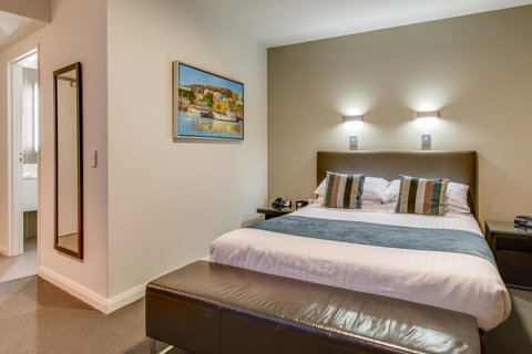 Mantra Collins Hotel - Palm Beach Accommodation 39