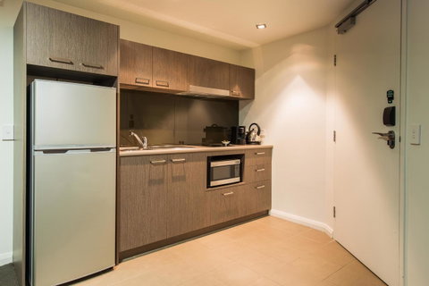 Mantra Collins Hotel - Palm Beach Accommodation 32