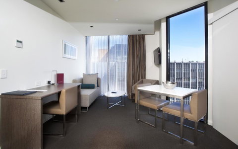 Mantra Collins Hotel - Palm Beach Accommodation 26