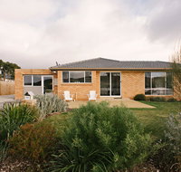 The Holiday Home People - Palm Beach Accommodation