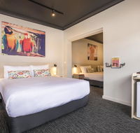 Nightcap at Chester Hill Hotel - Palm Beach Accommodation