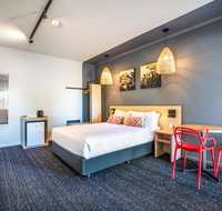 Nightcap at Gateway Hotel - Palm Beach Accommodation