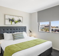 Oaks Brisbane Woolloongabba Suites - Palm Beach Accommodation