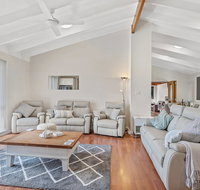 Ocean Beach Road 22 - Palm Beach Accommodation