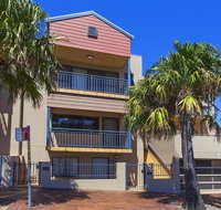 Ocean Blue On Manning - Palm Beach Accommodation