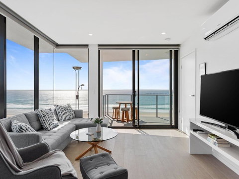 Ocean Views Apartment With Rooftop Pool - Palm Beach Accommodation 0