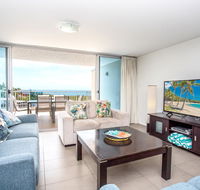 Ocean Views Luxury 17 - Palm Beach Accommodation