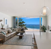 Oceanfront Penthouse Stylish and Luxurious. - Palm Beach Accommodation