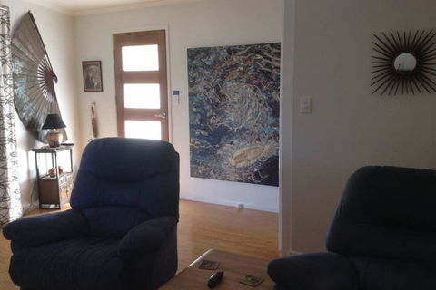 Oceanview Apartment - Palm Beach Accommodation 1