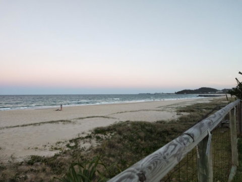On The Beach - Palm Beach Accommodation 3