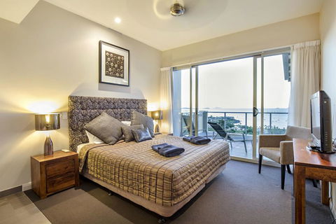 Oscar's View - Airlie Beach - Palm Beach Accommodation 3