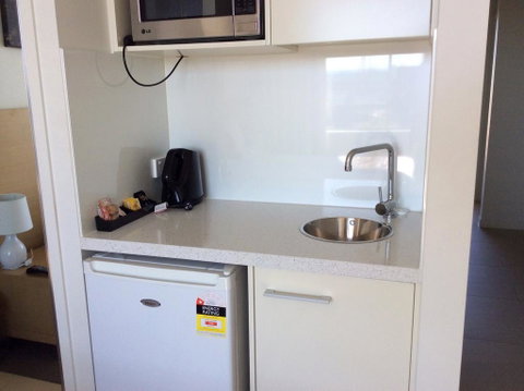 PA Apartments - Palm Beach Accommodation 3