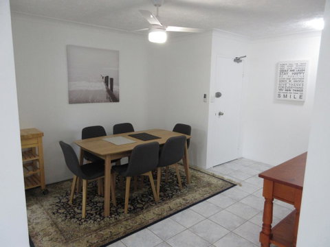 Pacific Place Apartments - Palm Beach Accommodation 3