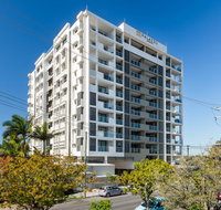Palazzo Brisbane - Palm Beach Accommodation