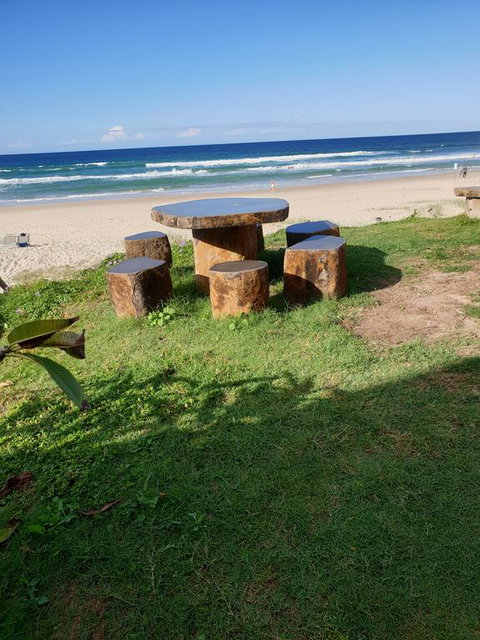 Palmy Sea Breeze - Palm Beach Accommodation 2