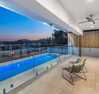 Panoramic Views Villa Birdwood Terrace 4 Bedroms - Toowong - Palm Beach Accommodation