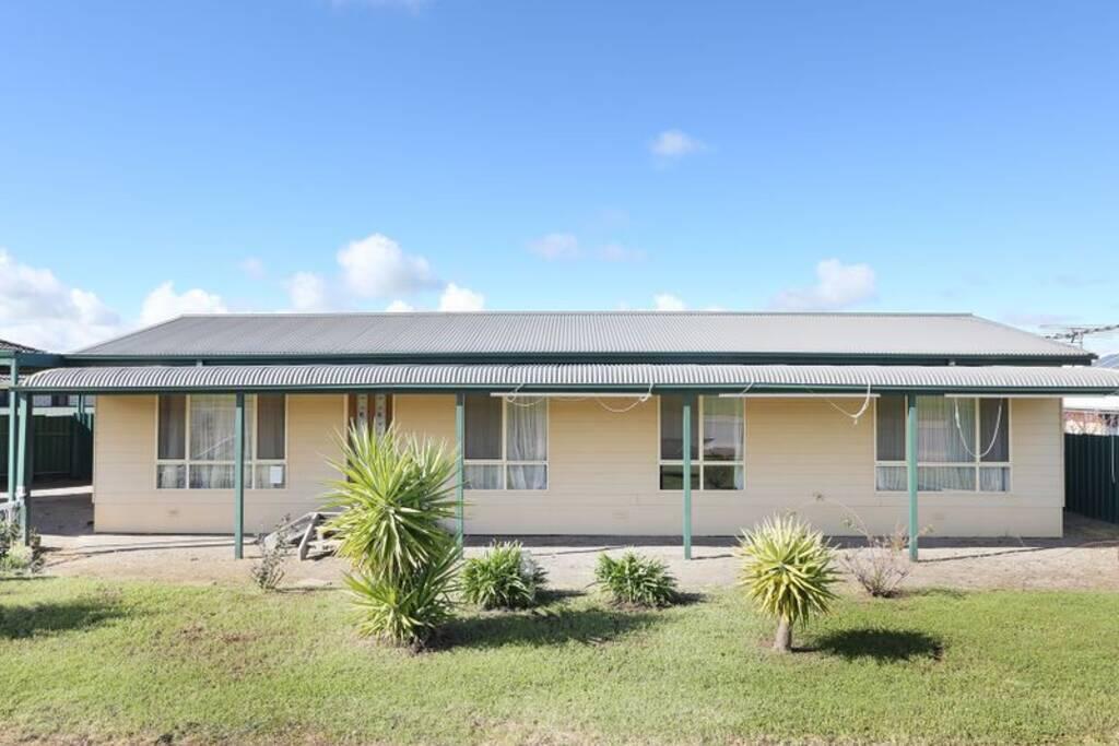 Wauraltee SA Palm Beach Accommodation