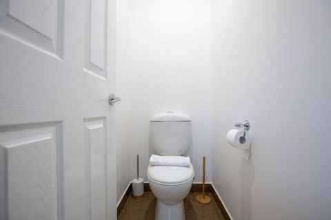 Peaceful Designer 2BR@ReserveStyle Mill Park - Palm Beach Accommodation 1