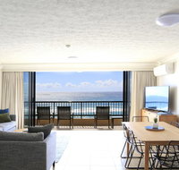 Pelican Sands Beach Resort - Palm Beach Accommodation