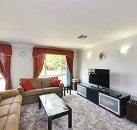 Pet Friendly - Family Holiday Home - Pets Welcome - Palm Beach Accommodation