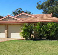 Pet Friendly - SeaWest - Palm Beach Accommodation