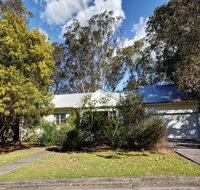 Pet Friendly - Summer Cottage - Palm Beach Accommodation
