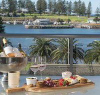 Platinum PenthouseThe Sebel - on the harbourfront - Palm Beach Accommodation