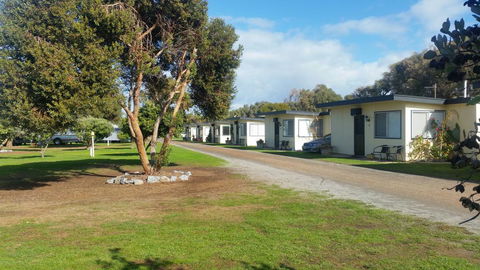Port Lincoln Caravan Park - Palm Beach Accommodation 1