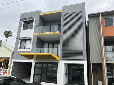 Quattro On Young - Palm Beach Accommodation 0
