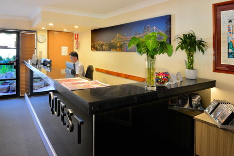 Quest Ascot - Palm Beach Accommodation 3
