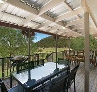 Rosa Estate in Broke - Two 3br House in walking distance to Cellar Doors - Palm Beach Accommodation