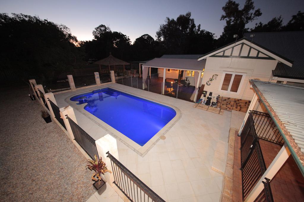 Wattle Grove WA Palm Beach Accommodation