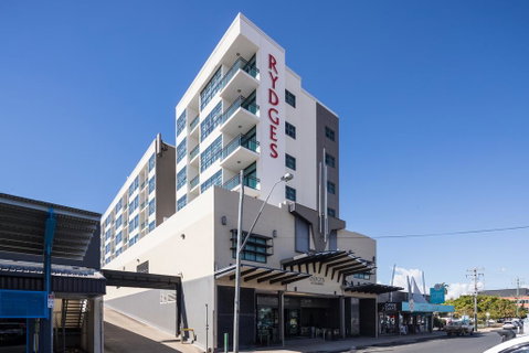 Rydges Mackay Suites - Palm Beach Accommodation 0