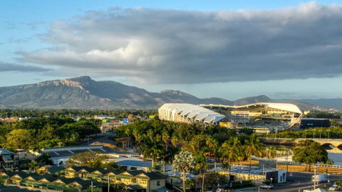 Rydges Southbank Townsville - Palm Beach Accommodation 3