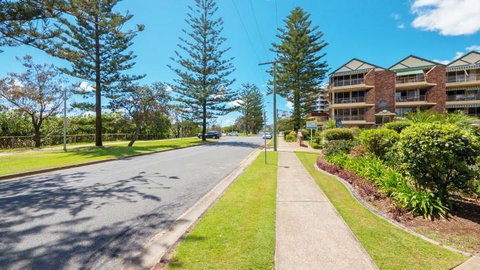 San Chelsea Beachside Apartments - Palm Beach Accommodation 1